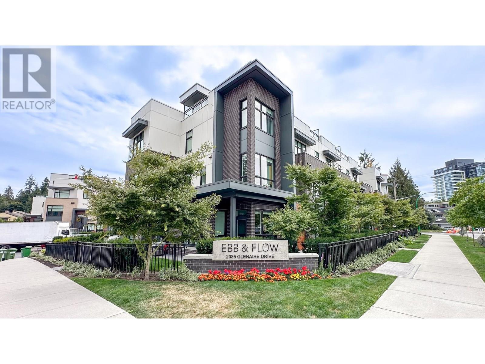 2035 Glenaire Drive Unit 247, North Vancouver, BC V7P 1Y2