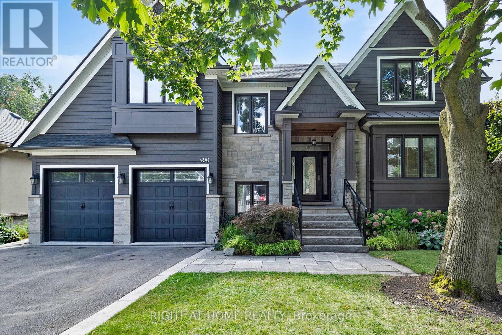 490 Orchard Dr, Oakville, ON L6K 1P1