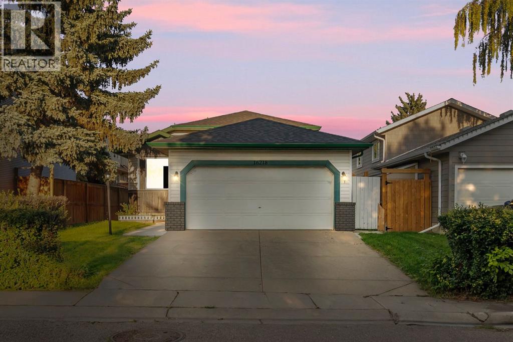 16218 Shawbrooke Rd SW, Calgary, AB T2Y 3C1