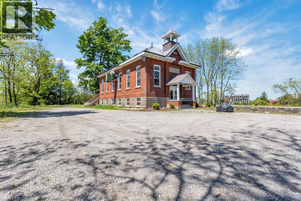 5183 Trussler Rd, Blandford-Blenheim, ON N0B 1E0
