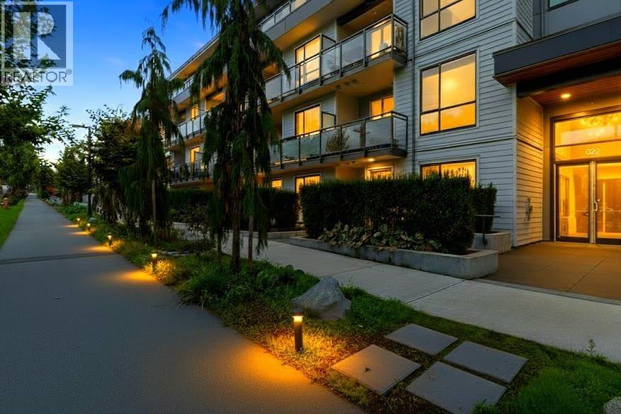 625 E 3rd Street Unit 104, North Vancouver, BC V7L 1G6