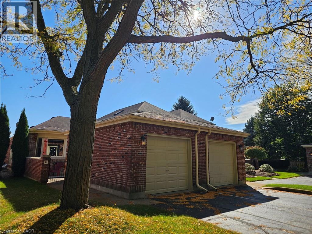 42 Donly Drive S Unit 11, Simcoe, ON N3Y 5L2