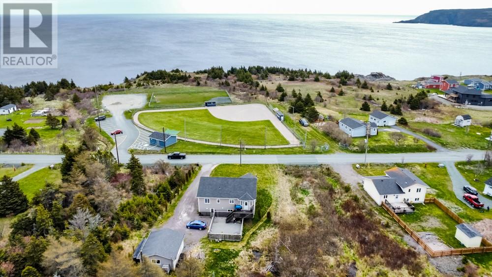803-805 Main Rd, Pouch Cove, NL A0A 3L0