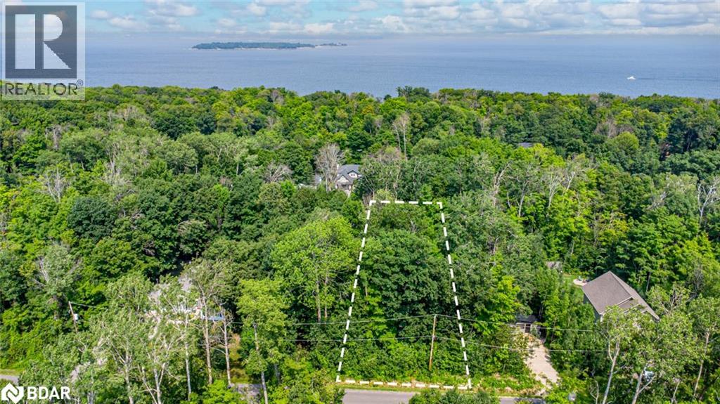 79 Wozniak Rd, Penetanguishene, ON L9M 1W6