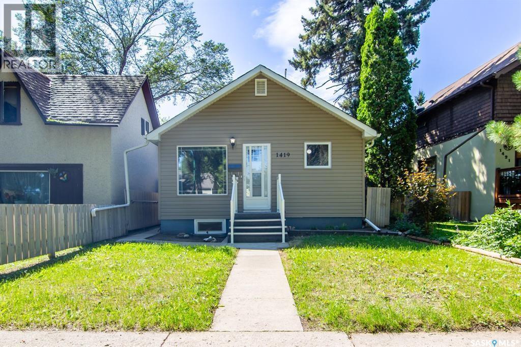 1419 E Avenue N, Saskatoon, SK S7L 1T7