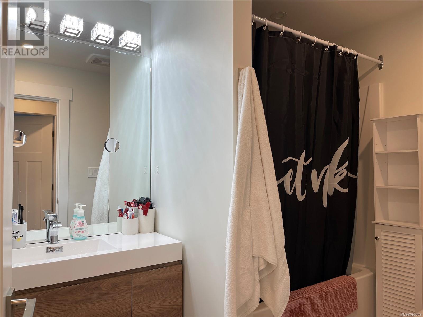 2643 4th Avenue, Port Alberni, BC V9Y 2C4