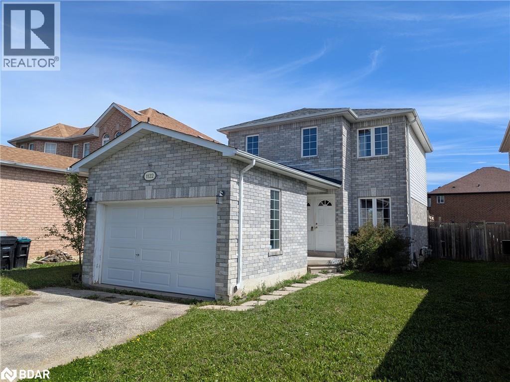 1122 Kensington St, Innisfil, ON L9S 1V1