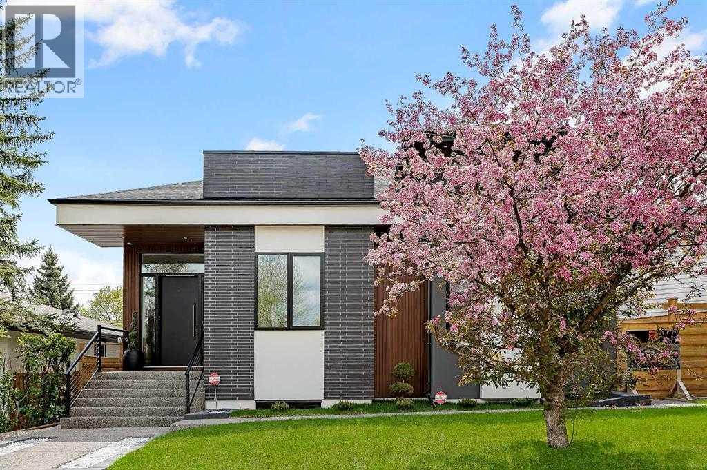 39 Avenue Nw Unit 1027, Calgary, AB T2K 0E2