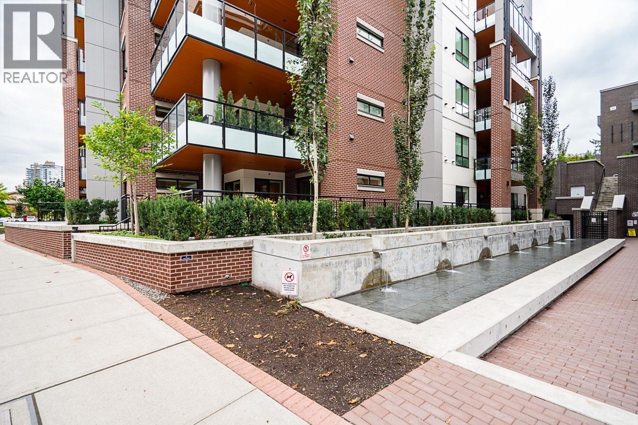 55 Klahanie Drive Unit 112, Port Moody, BC V3H 0M9