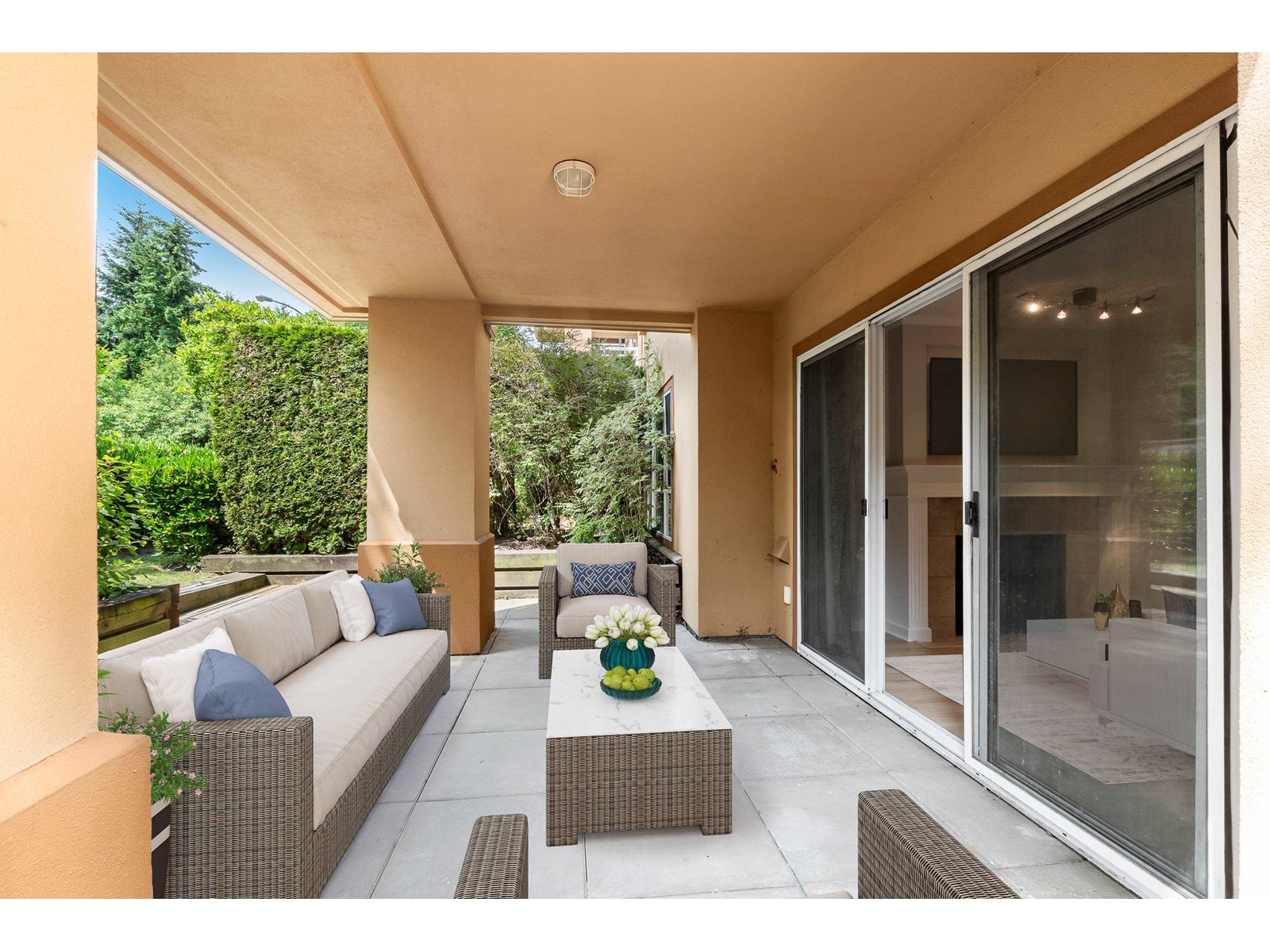 15155 22 Avenue Unit 109, Surrey, BC V4A 9T4