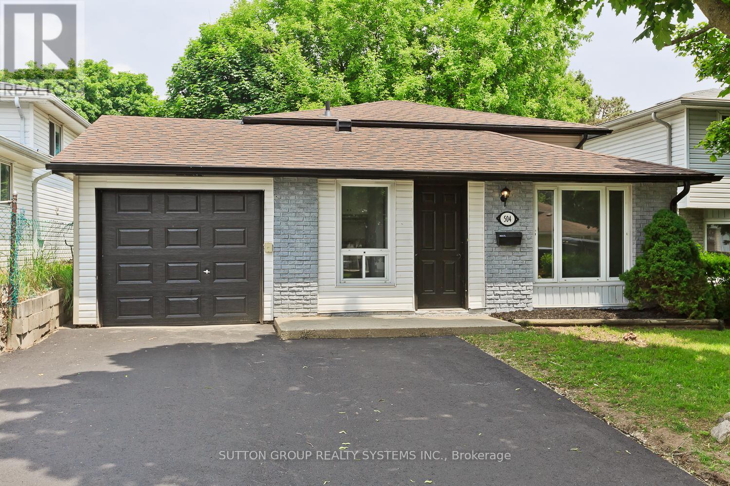 504 Pinetree Cres, Cambridge, ON N3H 4X5