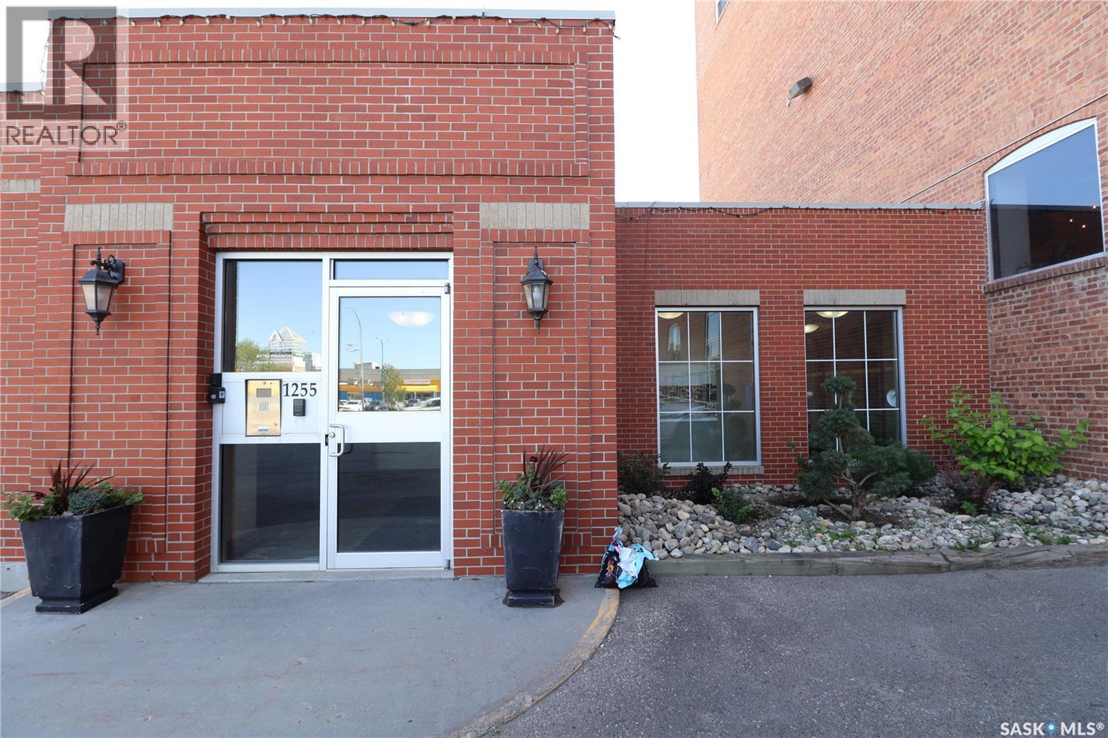 1275 Broad Street Unit 302, Regina, SK S4R 1Y2