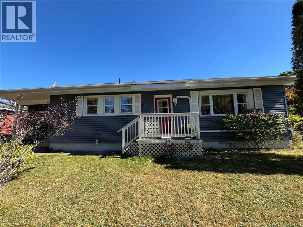 31 Barbara Cres, Saint John, NB E2J 2K8