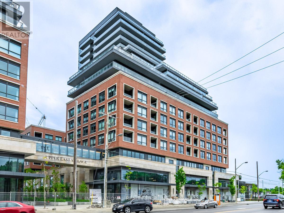210 33 Frederick Todd Way W, Toronto, ON M4G 0C9