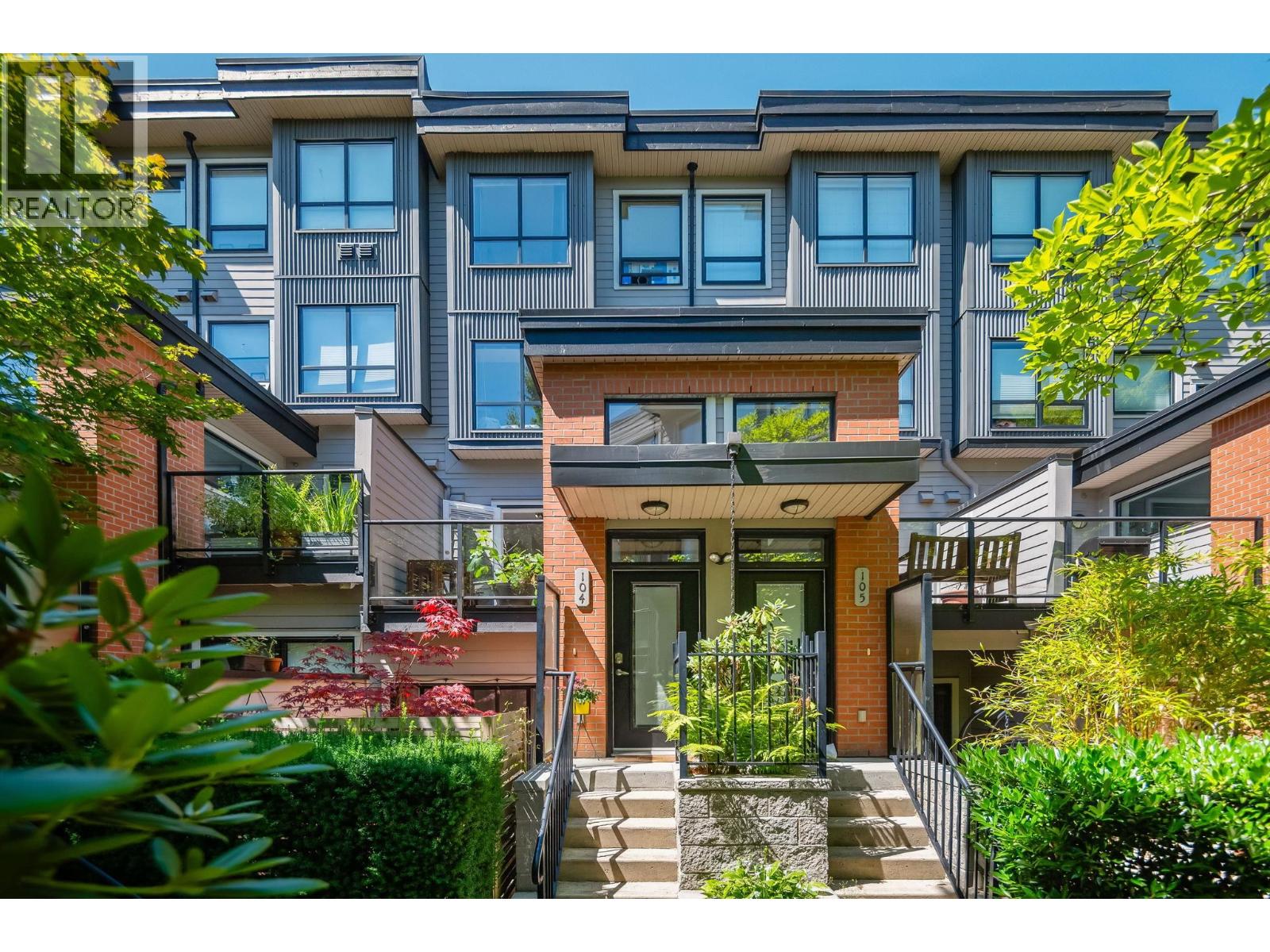 1855 Stainsbury Avenue Unit 104, Vancouver, BC V5N 2M6