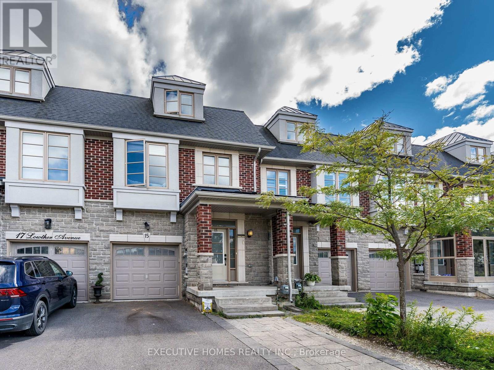 15 Lowther Ave, Richmond Hill, ON L4E 2Z7