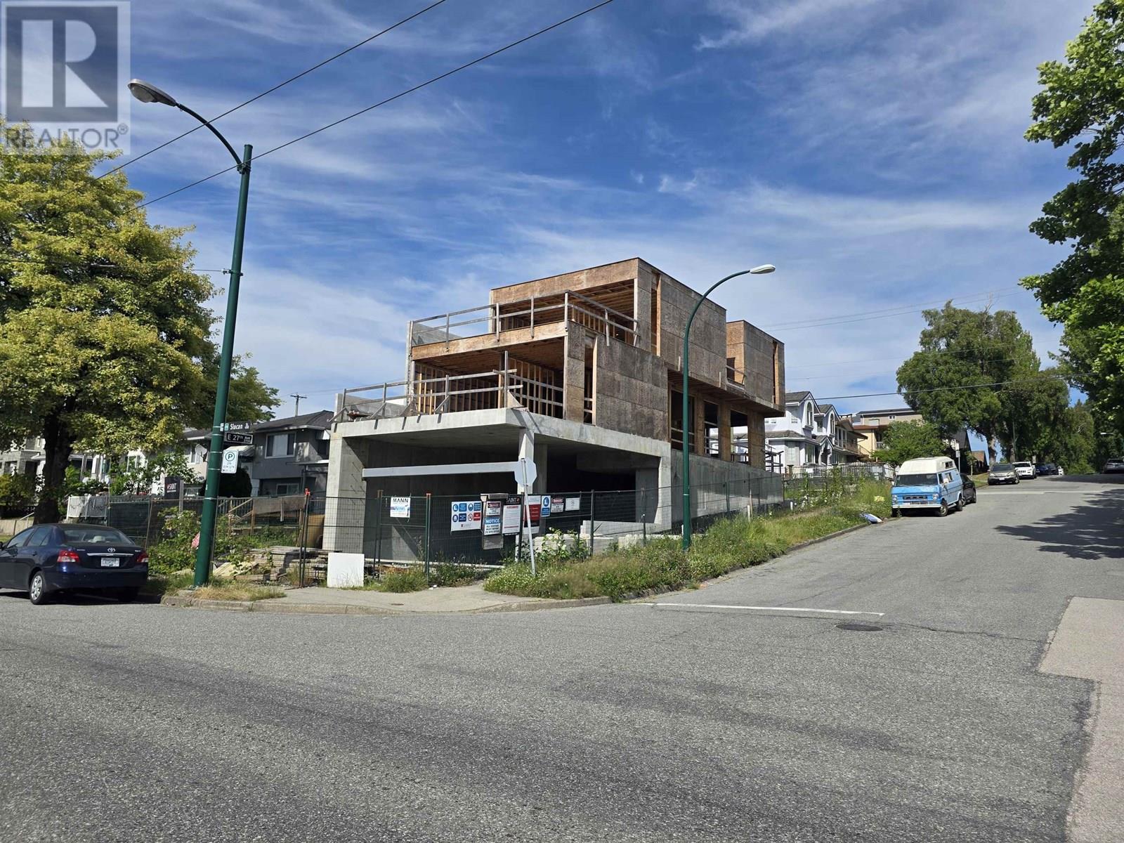 4292 Slocan St, Vancouver, BC V5R 1Z4