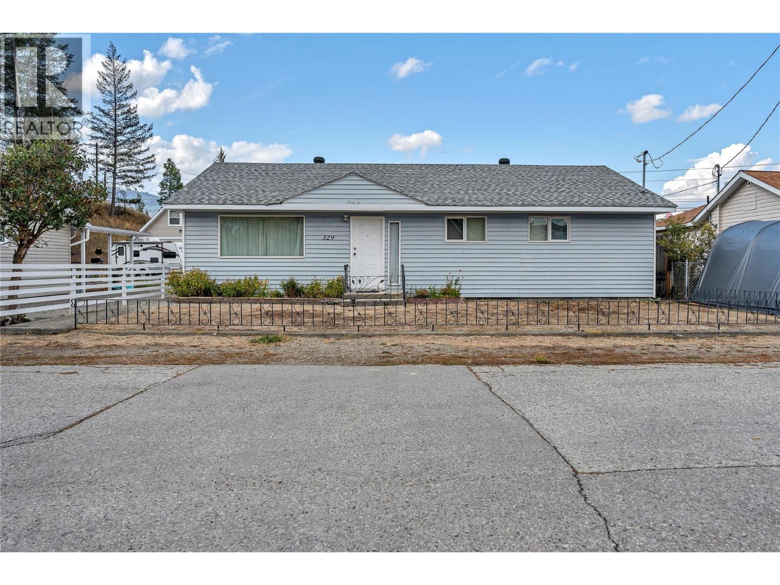 329 Billiter Ave, Princeton, BC V0X 1W0
