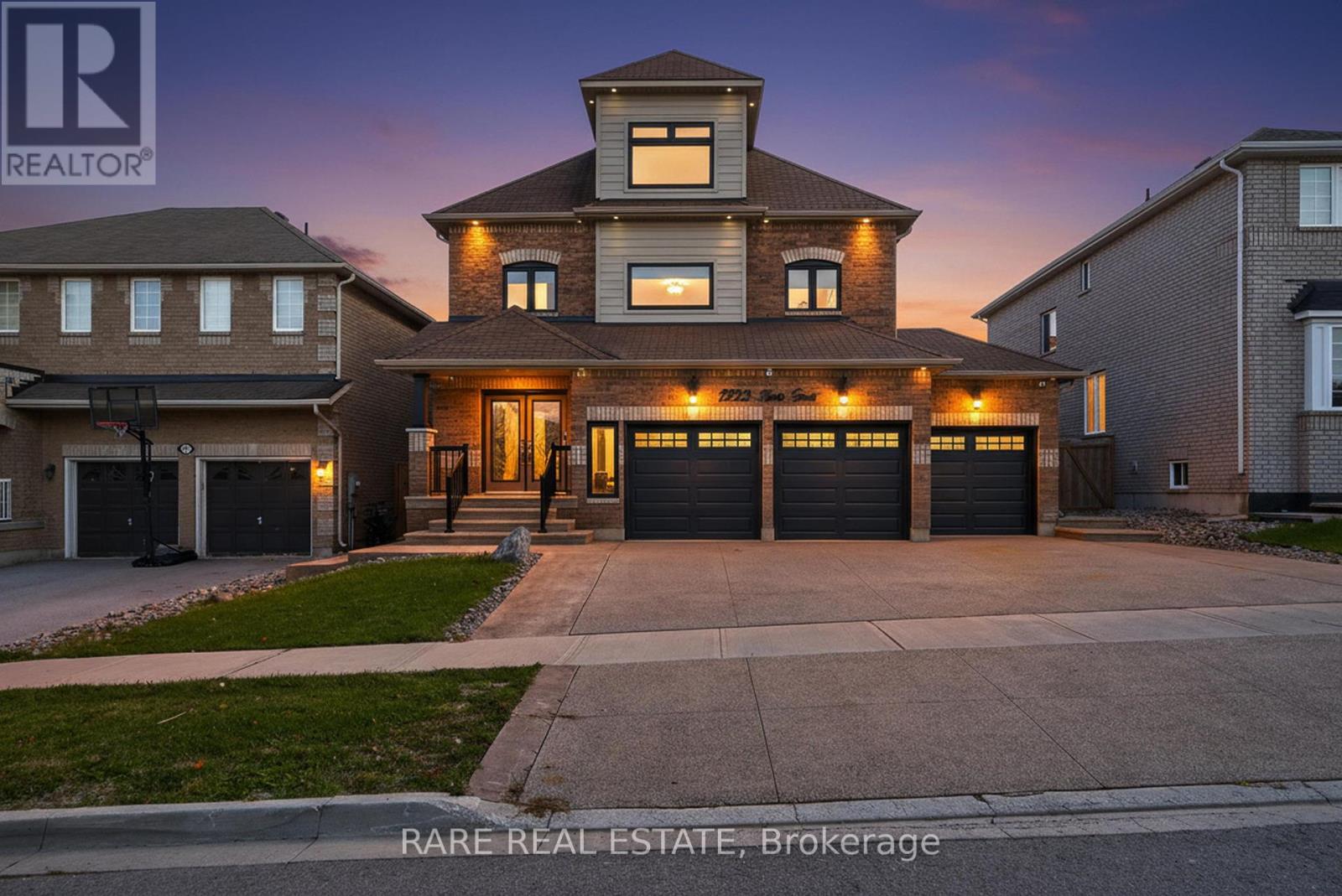 2223 Nevils St, Innisfil, ON L9S 0E2