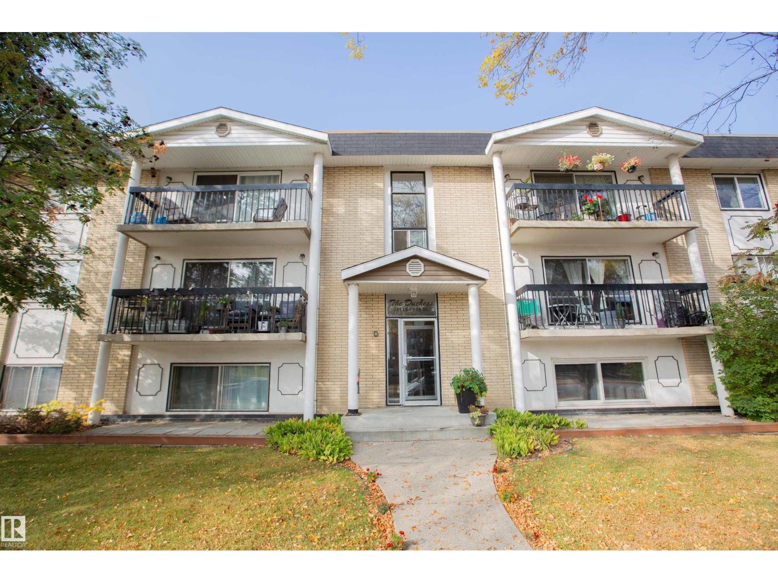 11112 129 Street Northwest #33, Edmonton, AB T5M 0Y5