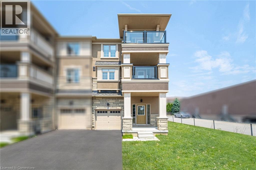 305 Garner Road W Unit 13, Hamilton, ON L9G 5E6