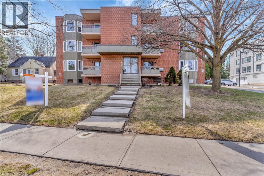 401 Erb Street Unit 203, Waterloo, ON N2L 1W5