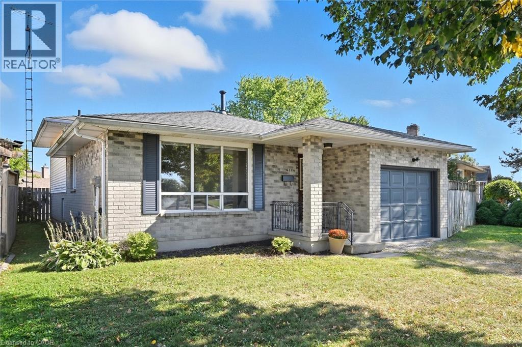 6346 Charnwood Ave, Niagara Falls, ON L2H 2K7