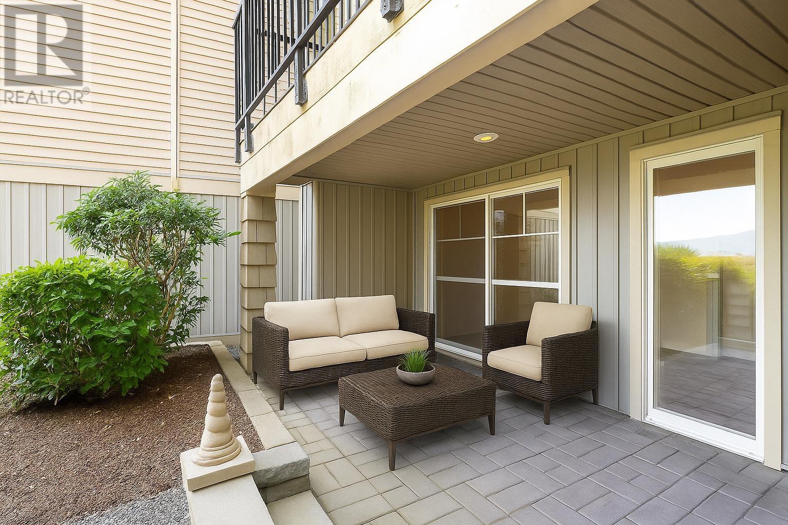 19673 Meadow Gardens Way Unit 123 Way, Pitt Meadows, BC V3Y 0A1