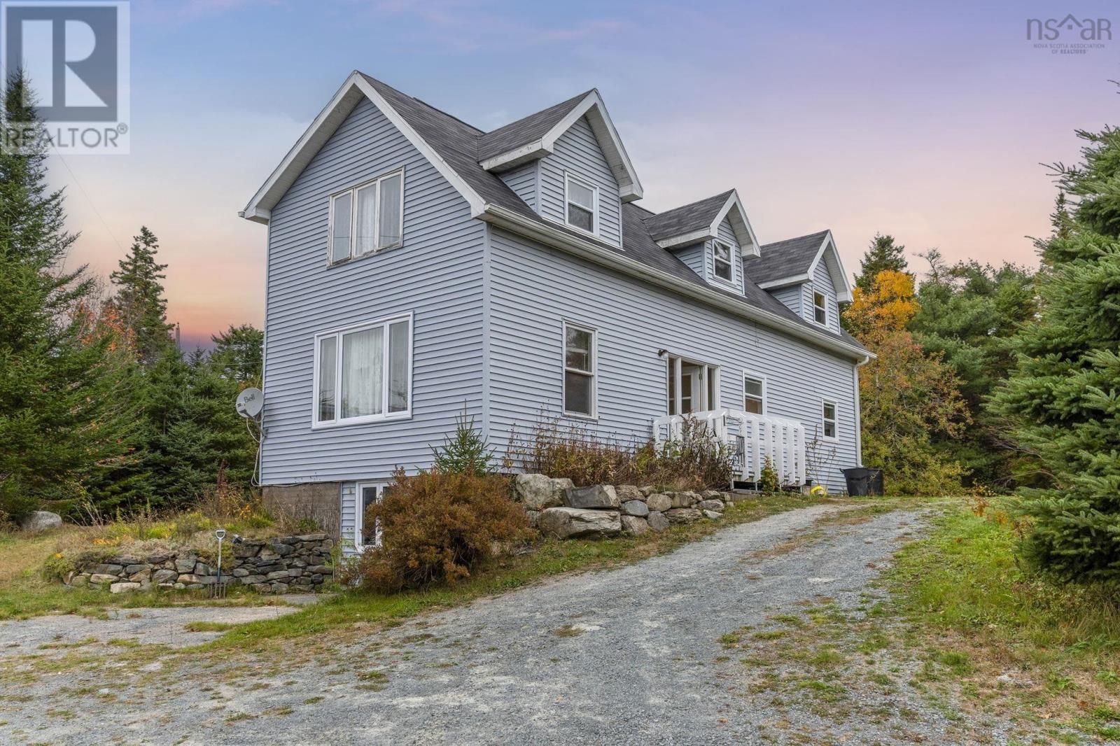 19 Motts Dr, East Chezzetcook, NS B0J 2L0