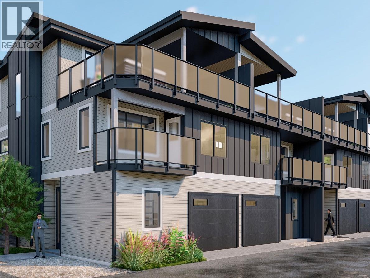 724 Morrison Avenue Unit 3, Kelowna, BC V1Y 5E5