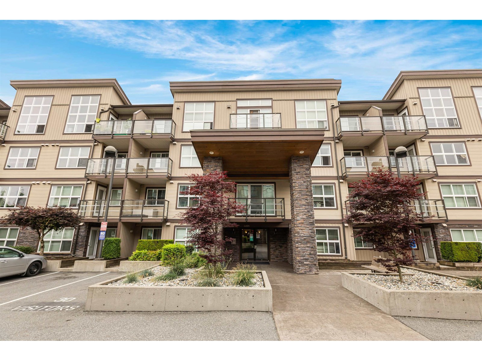 30525 Cardinal Avenue Unit 324, Abbotsford, BC V2T 0A8