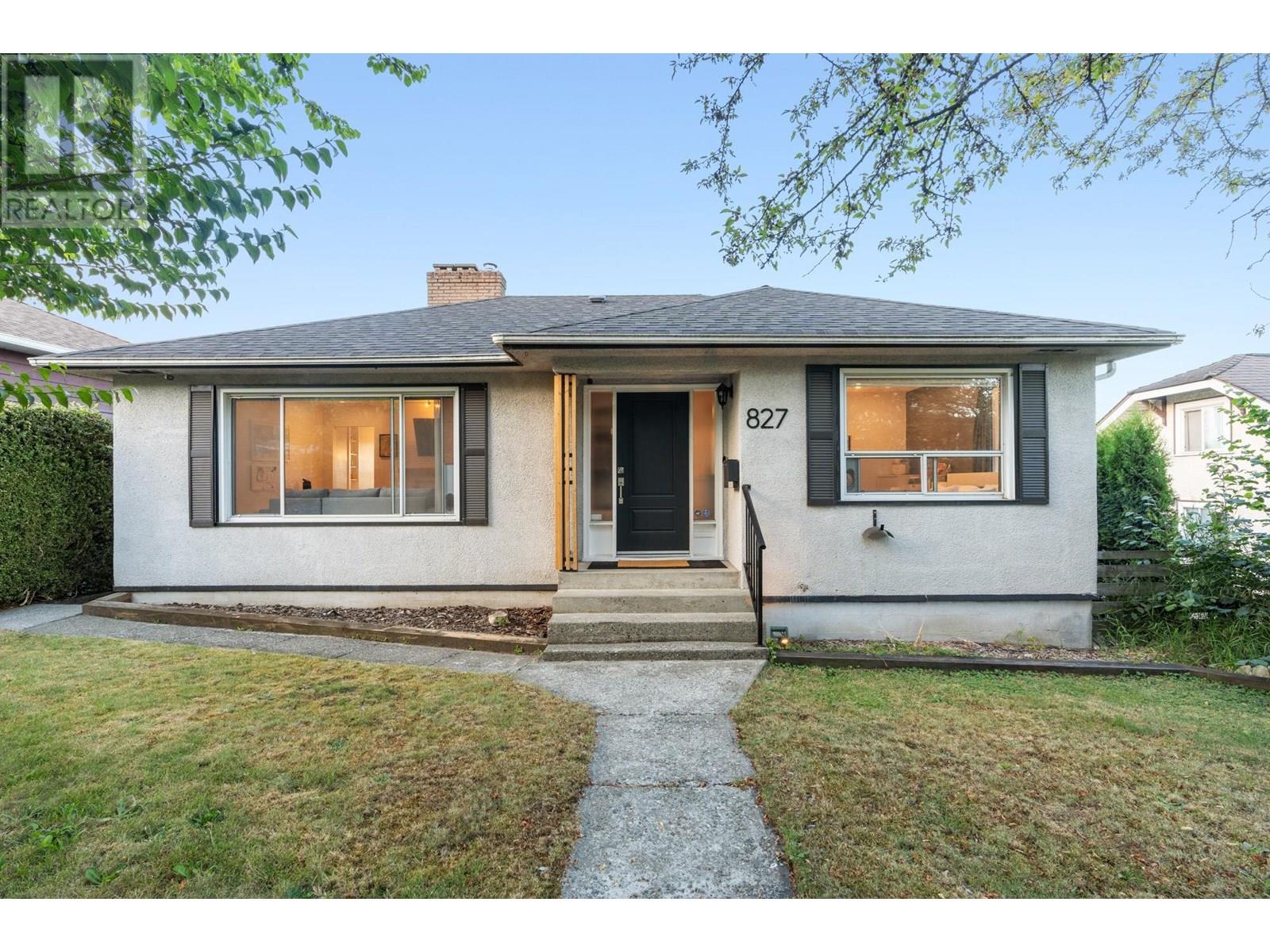 827 Burnaby St, New Westminster, BC V3L 4V8