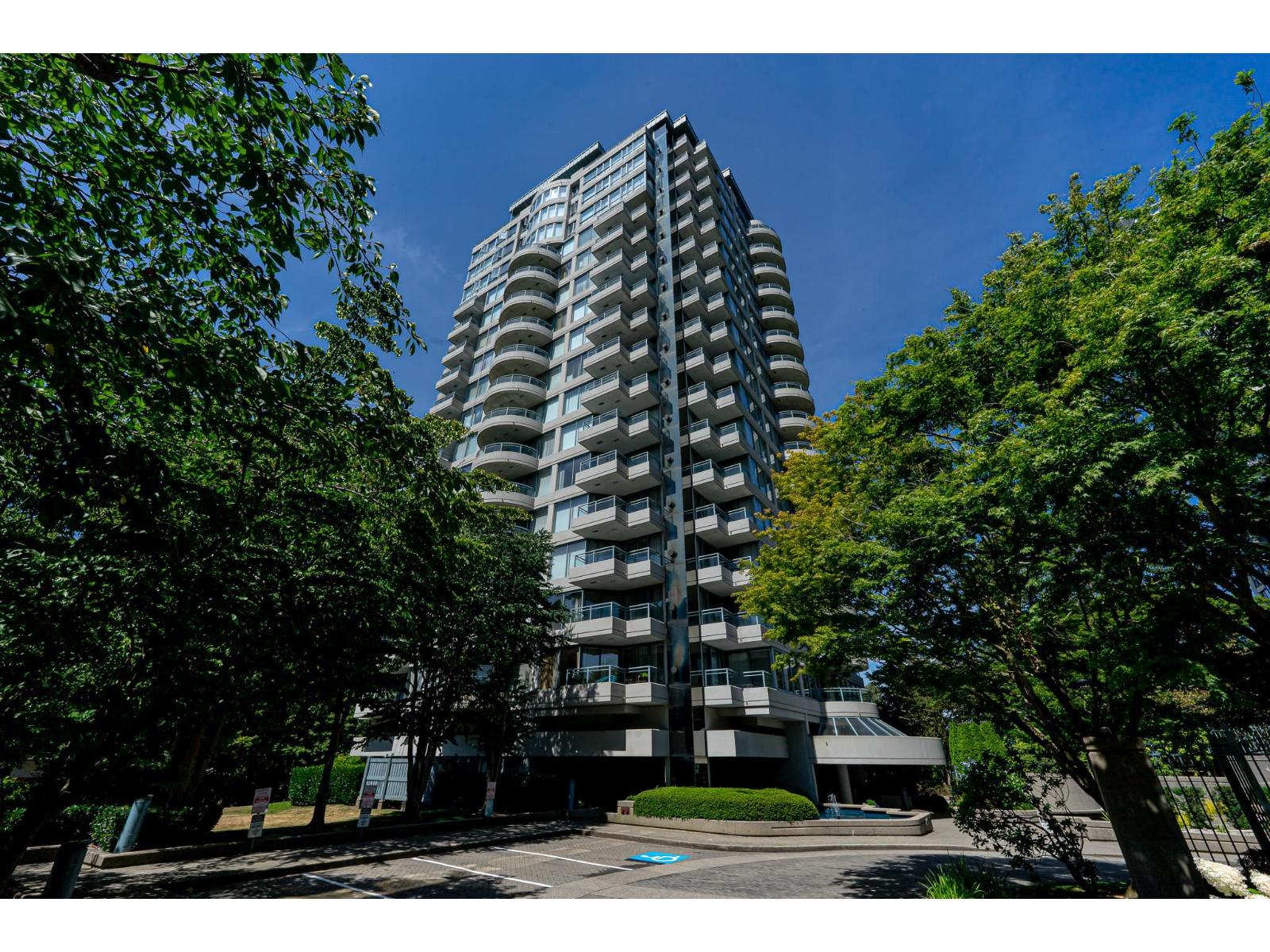 13353 108 Avenue Unit 806, Surrey, BC V3T 5T5