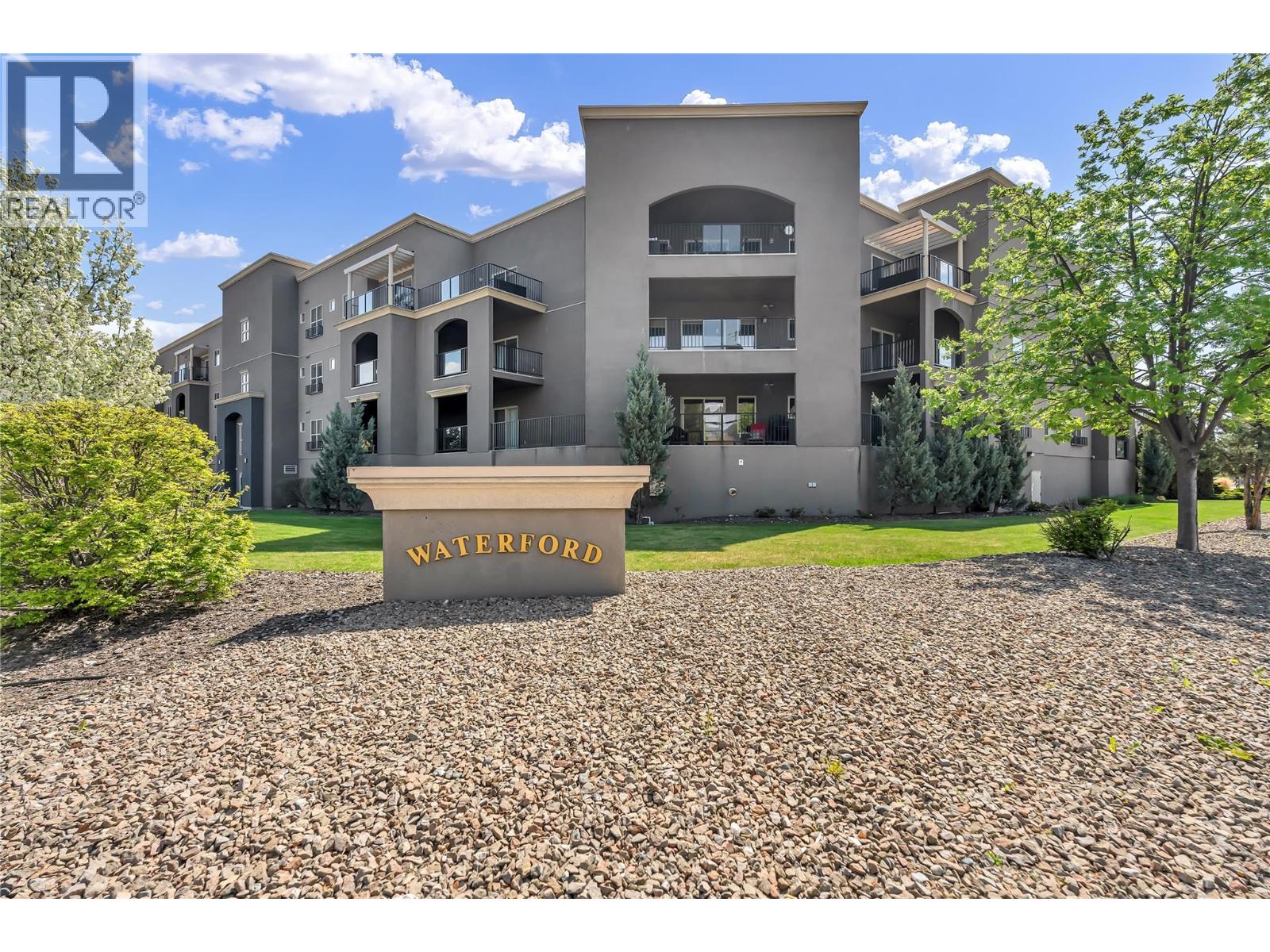 250 Waterford Avenue Unit 302, Penticton, BC V2A 3T8