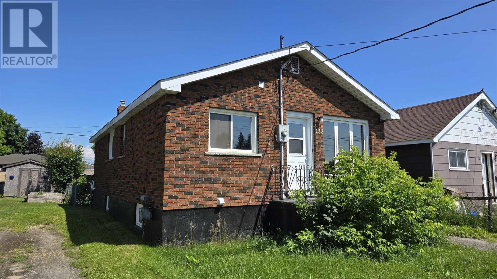 132 Mcfadden Ave, Sault Ste. Marie, ON P6C 4T2