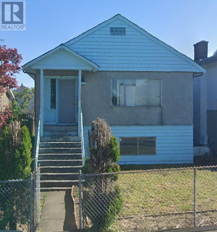 772 E 37th Ave, Vancouver, BC V5W 1G1
