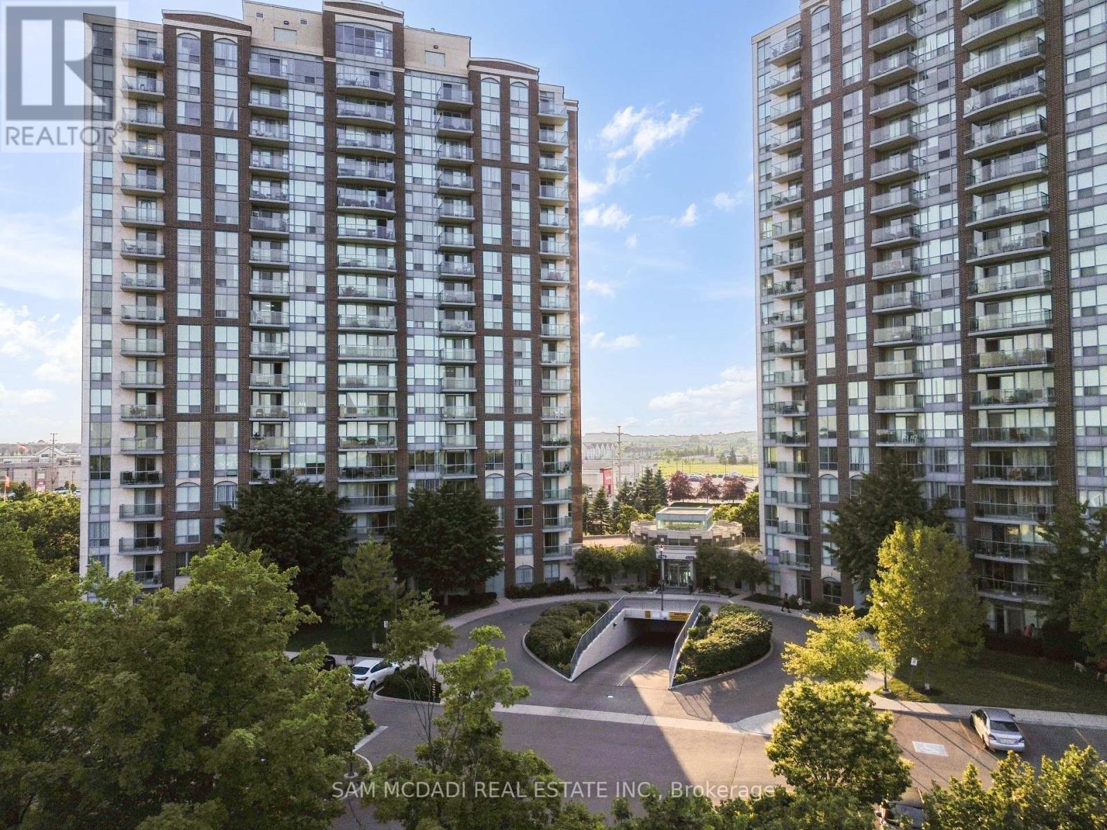 1608 4879 Kimbermount Ave, Mississauga, ON L5M 7R9