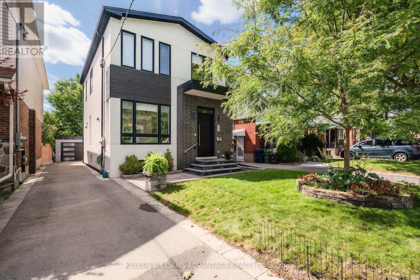 18 Mckayfield Rd, Toronto, ON M4J 4P7