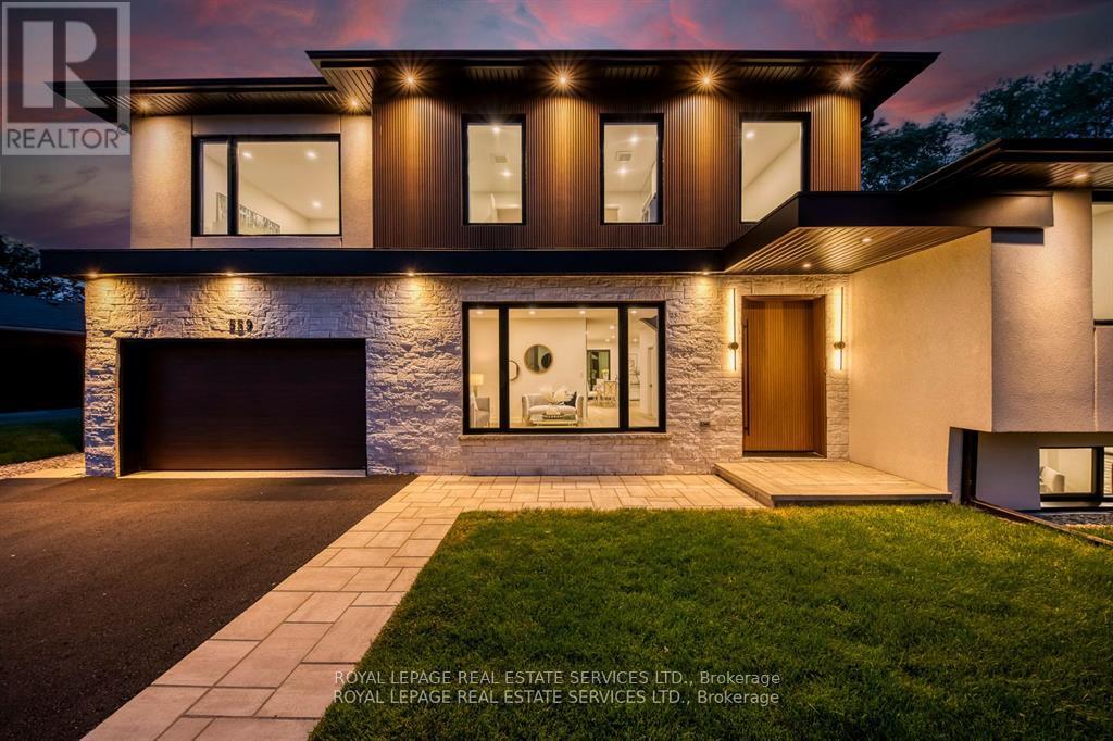 559 Walkers Line, Burlington, ON L7N 2E4