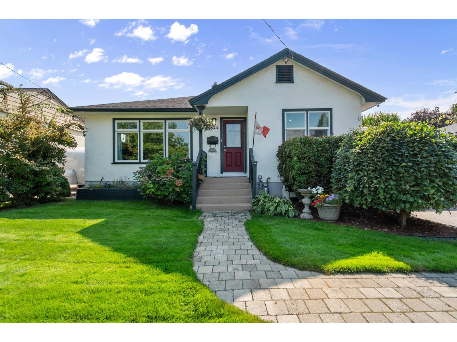 45644 Herron Avenuechilliwack Proper W, Chilliwack, BC V2P 3G9