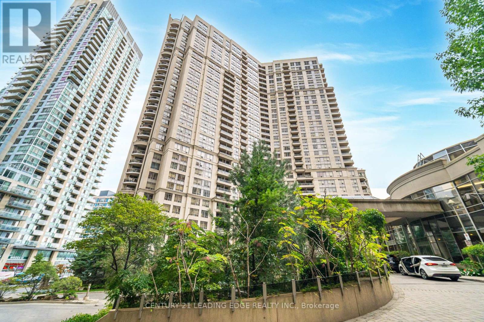 1609 3880 Duke Of York Blvd, Mississauga, ON L5B 4M7
