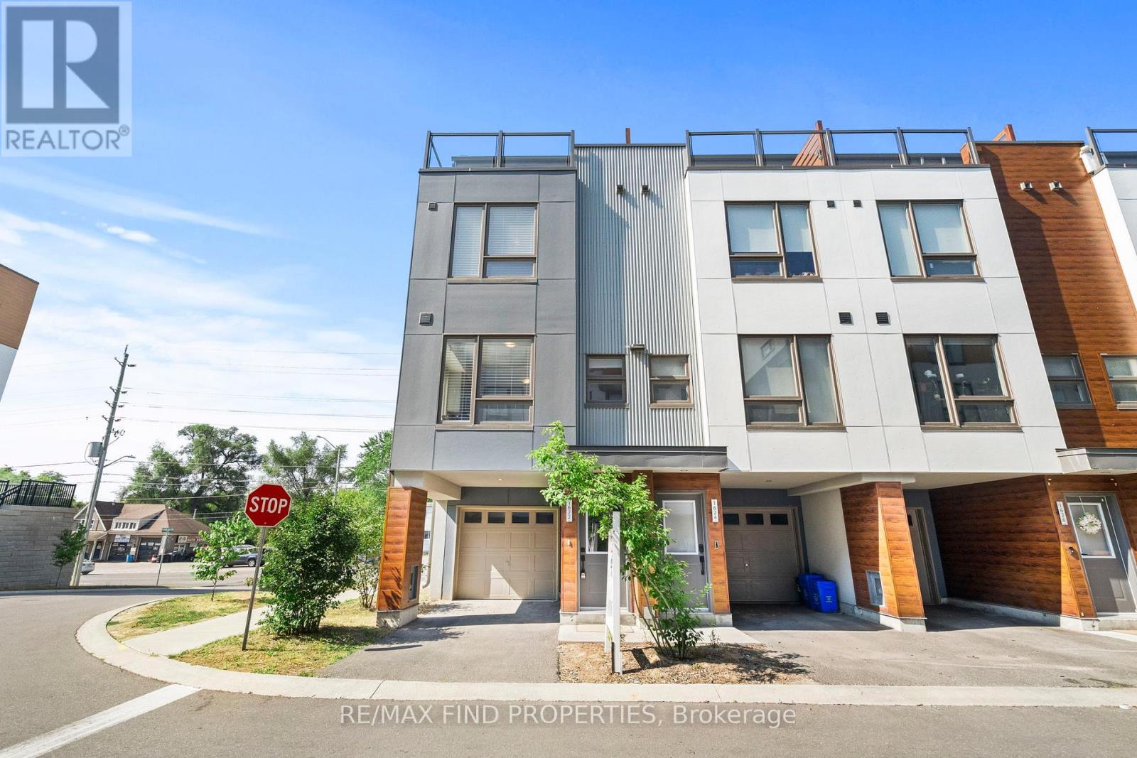 1622 Pleasure Valley Path, Oshawa, ON L1G 0E3