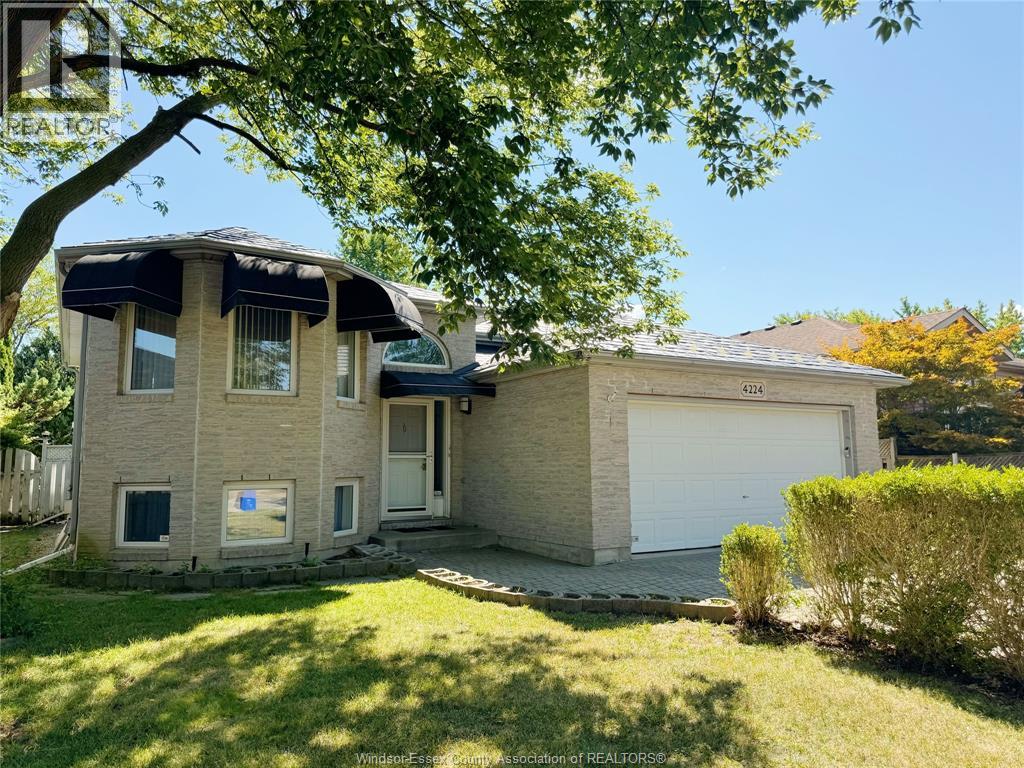 4224 Northwood Lakes Dr, Windsor, ON N9G 2W2