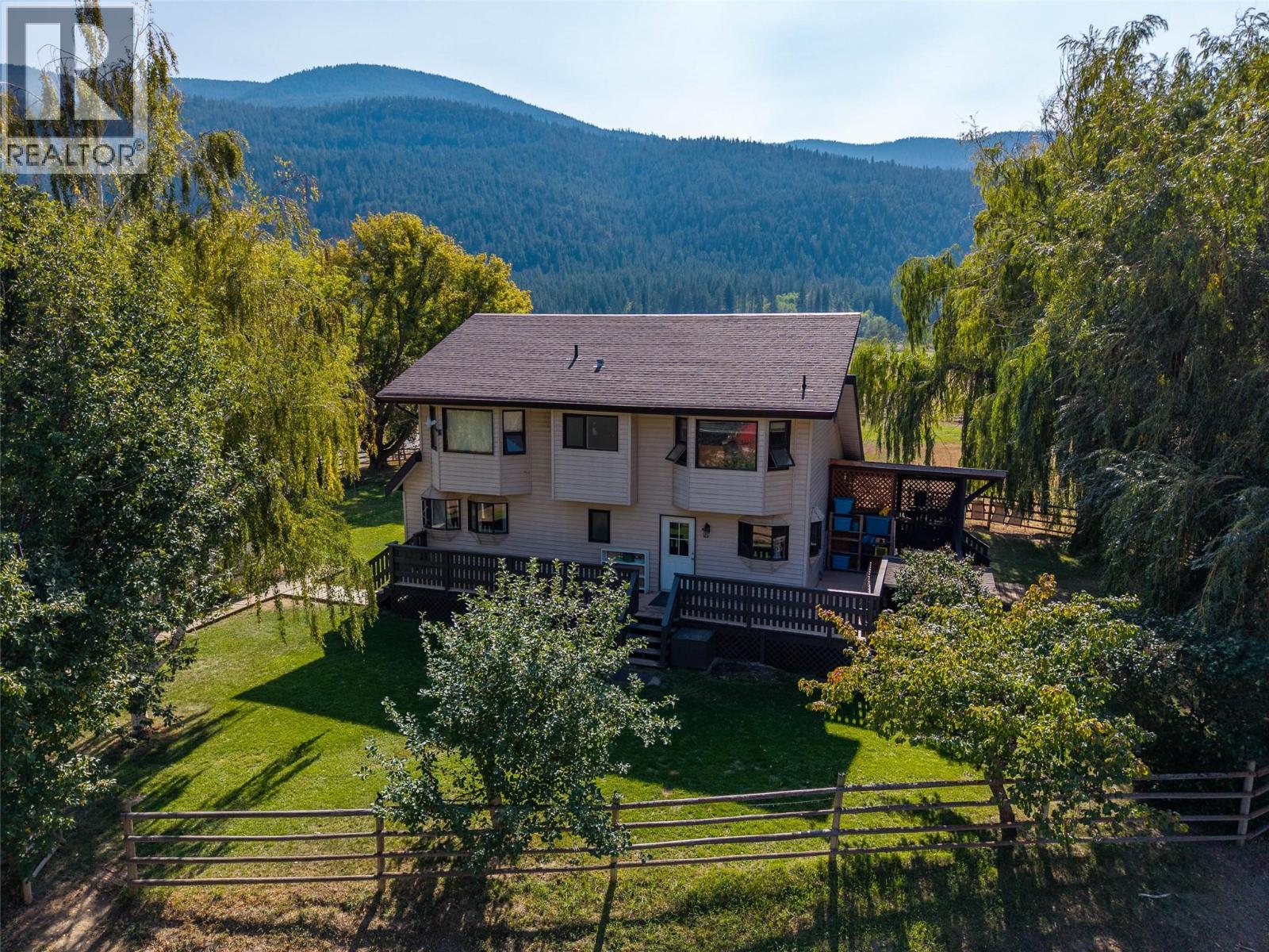 1815 Nicolls Rd, Merritt, BC V1K 1N7