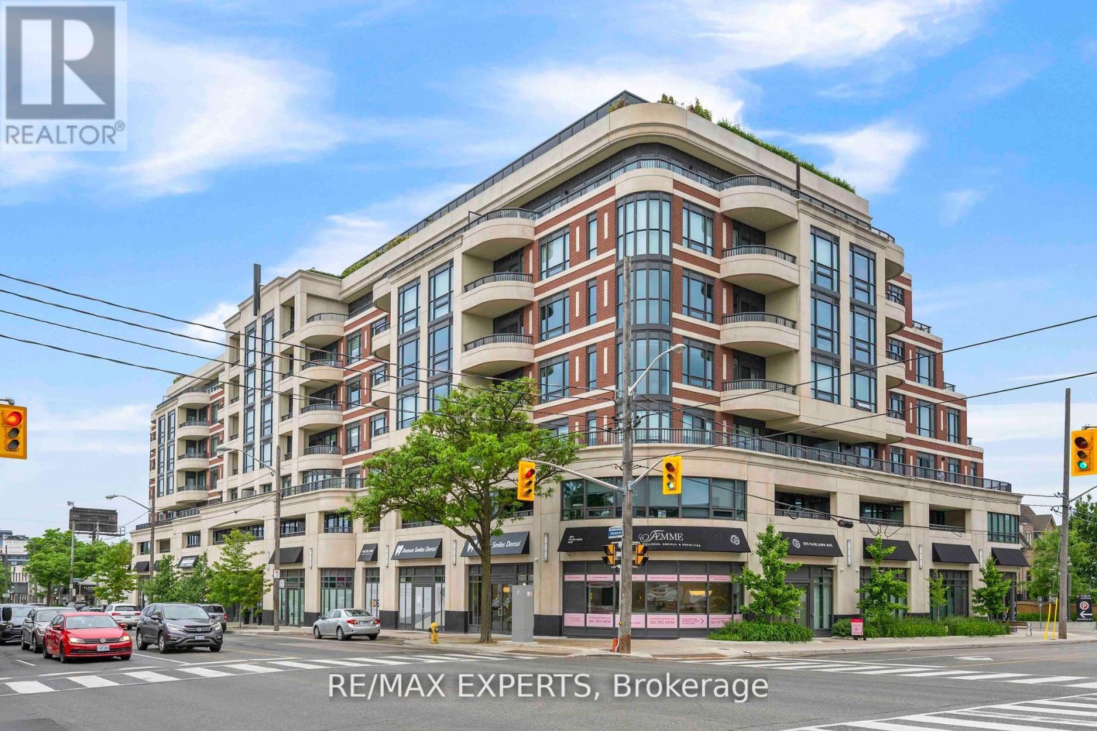 702 1700 Avenue Rd, Toronto, ON M5M 0B3