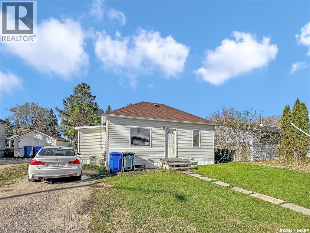 121 Allan Ave, Churchbridge, SK S0A 0M0