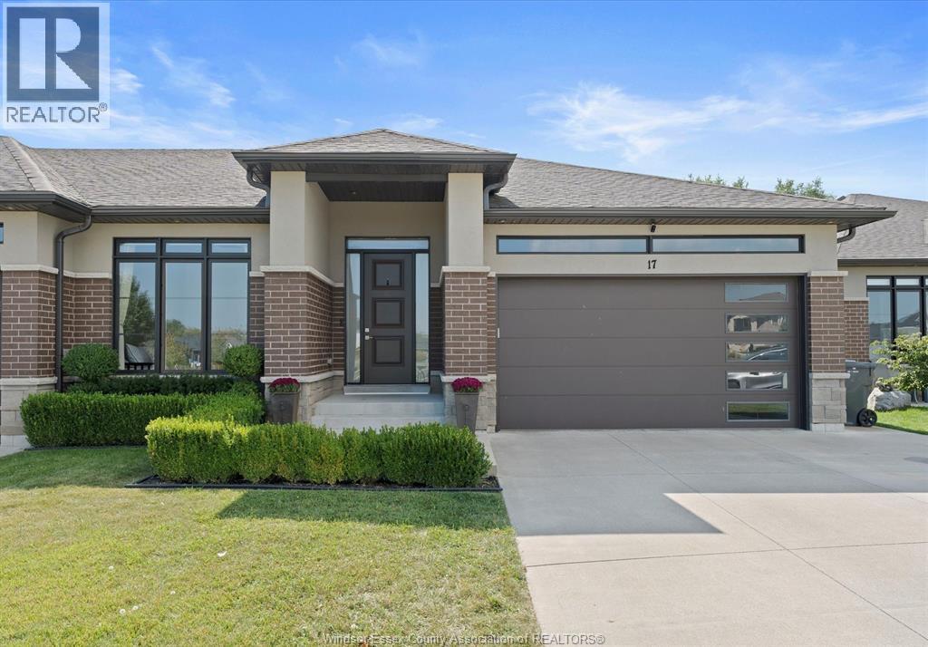 17 Tanglewood Dr, Leamington, ON N8H 0C8