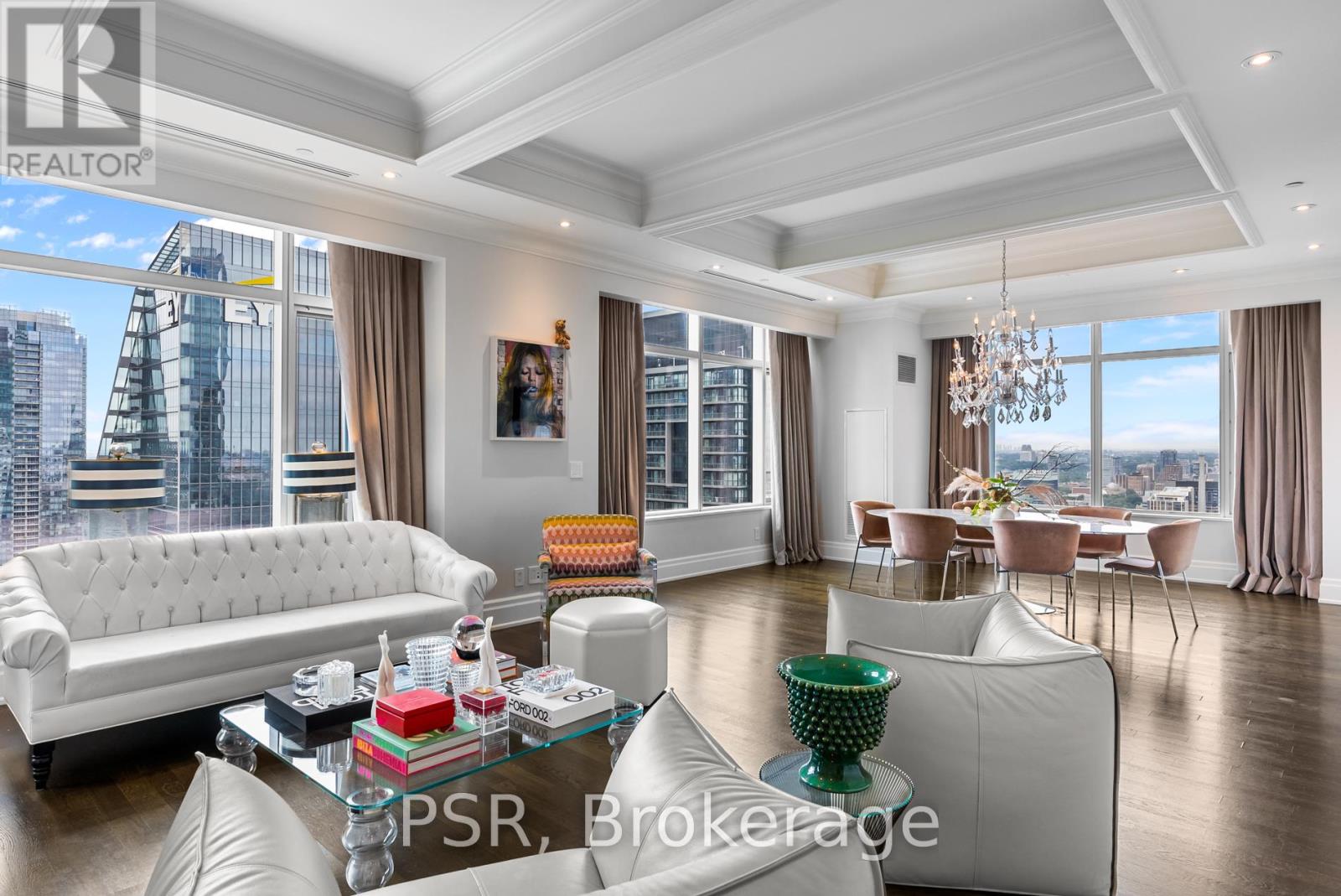 3901 311 Bay St, Toronto, ON M5H 4G5