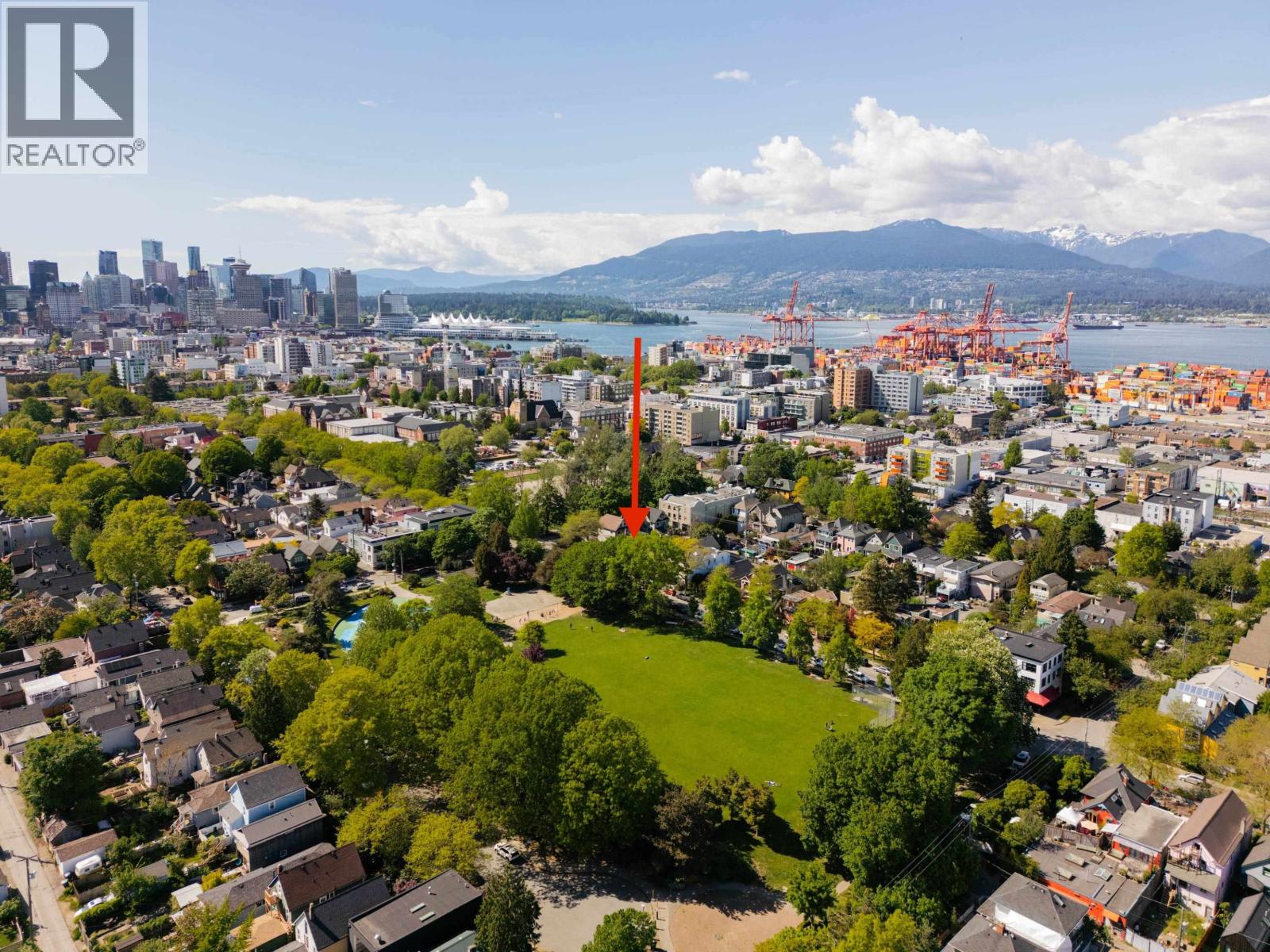 709 Keefer Street Unit 2, Vancouver, BC V6A 1Y6