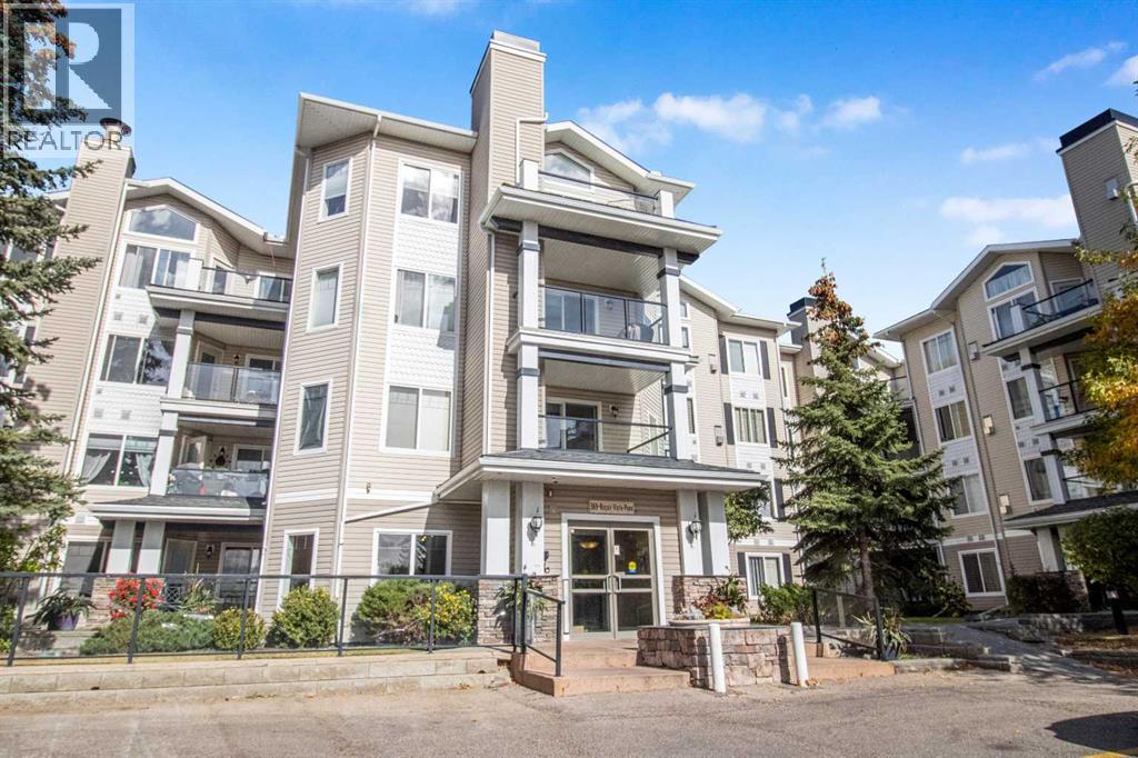 369 Rocky Vista Park Nw Unit 109, Calgary, AB T3G 5K7